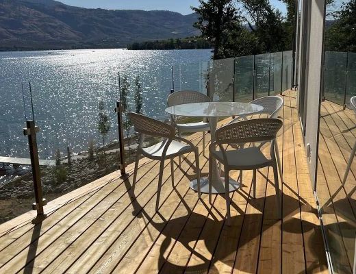 Lakeside Estate - 4 Bdrm HT - Osoyoos