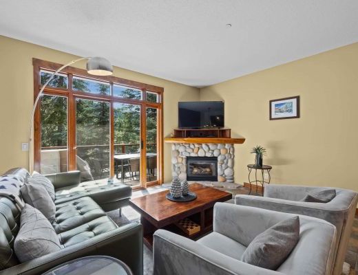 Woodhaven #46 - 2 Bdrm + Den HT - Sun Peaks (TM)