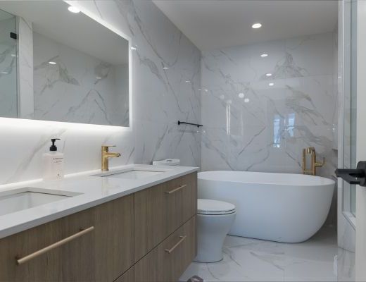 Aqua #1002 - 2 Bedroom- Kelowna (CVH)