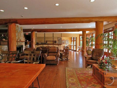 Snow Creek Lodge - Fernie