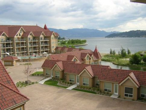 Discovery Bay Resort - #411 - 2 Bdrm - Kelowna (KRA)