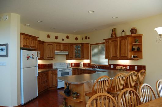 Warren House - 5 Bdrm 2HT (E) - Silver Star (VC)