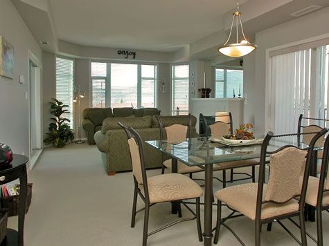 Sunset Waterfront Resort - #1005 - 1 Bdrm + Den - Kelowna (KRA)