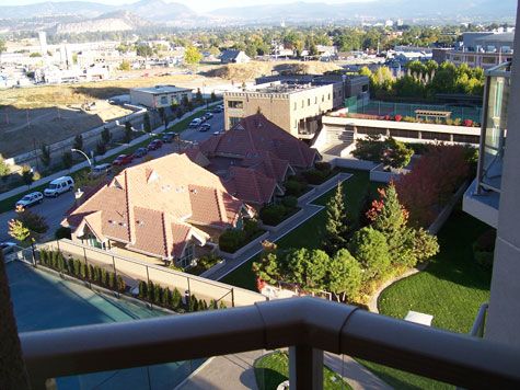 Sunset Waterfront Resort - #804 - 2 Bdrm - Kelowna (KRA)