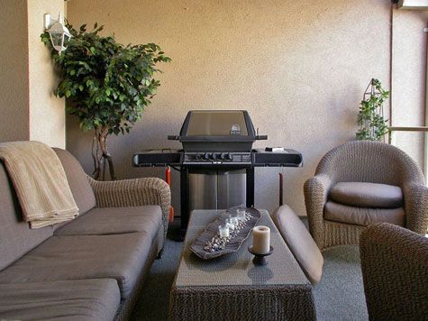 Sunset Waterfront Resort - #407 - 2 Bdrm + Den - Kelowna (KRA)