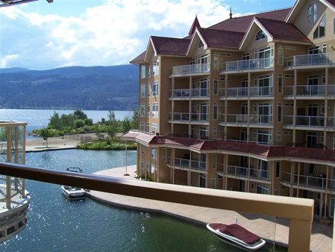 Sunset Waterfront Resort - #407 - 2 Bdrm + Den - Kelowna (KRA)