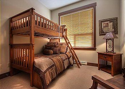 Stonegate Resort A403 - 3 Bdrm + Loft HT - Big White